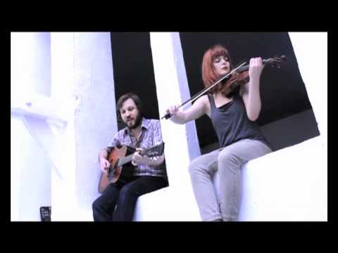 Closer (Live).- Redeye for Baliradio.net