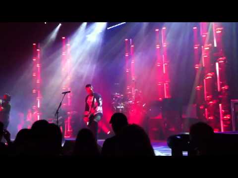 Thumbnail for Creed concert 2012-Video 2 by Creed (band)