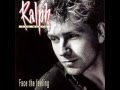 Stay close - Ralph van Manen 