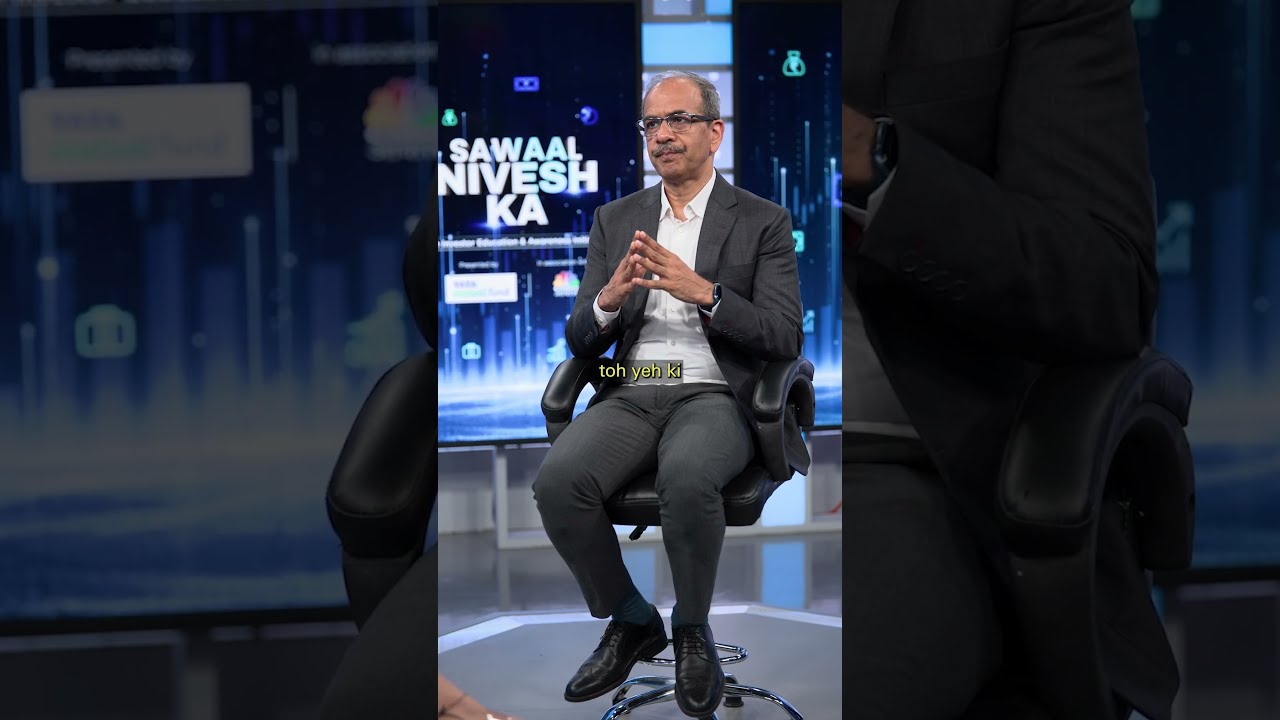 Valuation Basics: Track Market Trends Using P/E Ratios and Sentiment Analysis | Tata Mutual Fund 