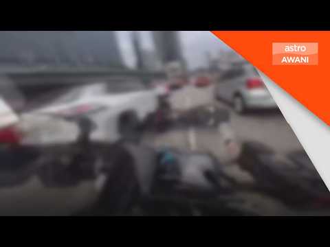 Kemalangan enam kenderaan akibat kanak-kanak buka pintu kenderaan