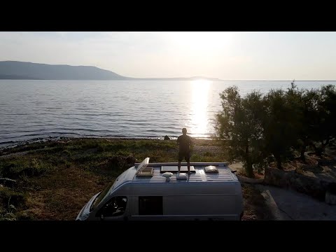 ROAD TRIP TO ITALY: GARGANO IN VAN - Peschici #vanlife (PUGLIA)