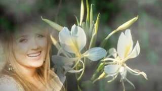 Chloë Agnew- Last Rose of Summer - Walking in the Air
