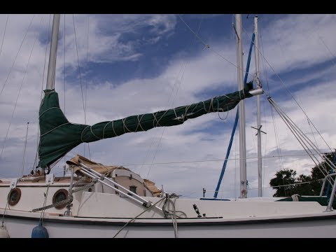 Sailing HideAway Com-Pac 23- Prepare for The Storm - How to Tie Your Main Sail Down