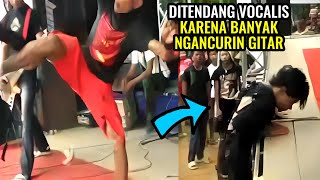 Download lagu BIKIN PERUT MULES! GRUP BAND YANG BIKIN MALU DUNIA PERMUSIKAN PART 4 mp3 Download lagu BIKIN PERUT MULES! GRUP BAND YANG BIKIN MALU DUNIA PERMUSIKAN PART 4 mp3