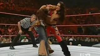 WWE RAW 01/10/2007│Melina vs Mickie James