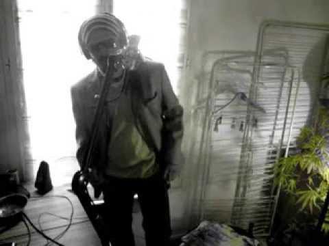 GHETTO YOUTH PLEURE-Clip de PROTAF