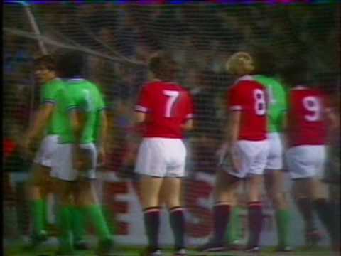 05/10/1977 Manchester United v Saint Etienne
