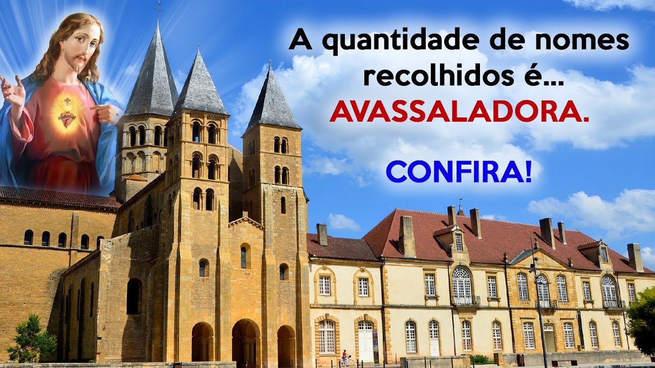 Fomos até Paray-Le-Monial (Santuário Do Coração de Jesus) para entregar os nomes de vocês