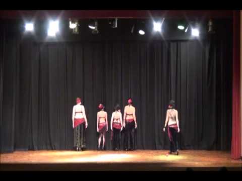 Campinho 2013 -  Moulin Rouge - Gabriela Miranda e Alunas