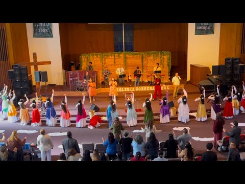 Naciones Mix | New wine | Danza