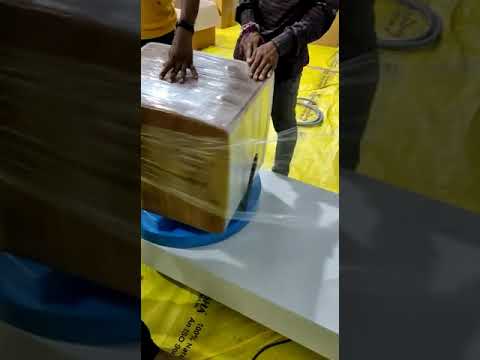 Stretch Wrapping Machine