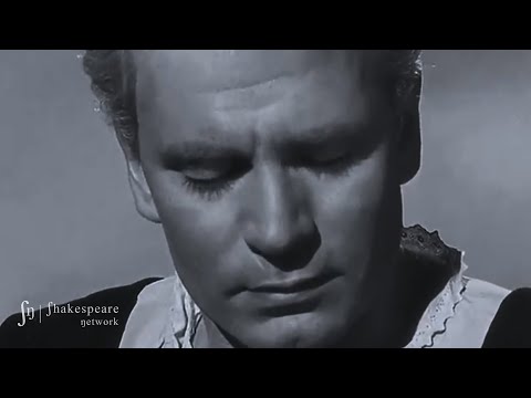 Laurence Olivier - Hamlet - To be, or not to be - Soliloquy - 1948 - Subtitles - Restored - 4K