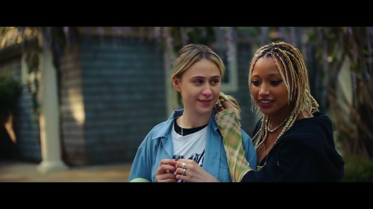 trailer Oficial