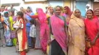 preview picture of video 'Voyage au Gujarat -2007-Part002-Diu Somnath Junagadh.WMV'