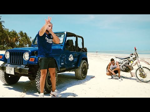 Hornet La Frappe - Riche comme un Tuche Feat. @DwenOfficiel  (Clip officiel)