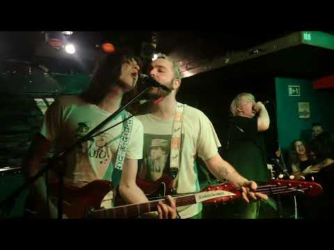 The Tubs - Teenage Kicks (The Undertones cover).  Madrid, Wurlitzer Ballroom 20-11-2025