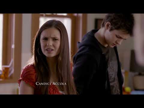 The vampire diaries scene #2 1x01 (Elena, Jenna, Jeremy in the house)