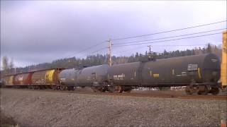 preview picture of video 'BNSF Mixed Freight, Sumner, WA'