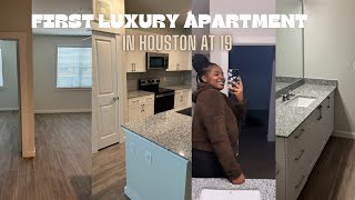 LUXURY APARTMENT TOUR | my first apartment at 19