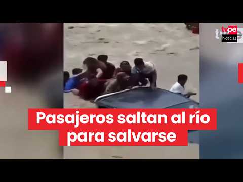 Camioneta con más de 10 pasajeros es arrastrada por caudal de río en Huánuco