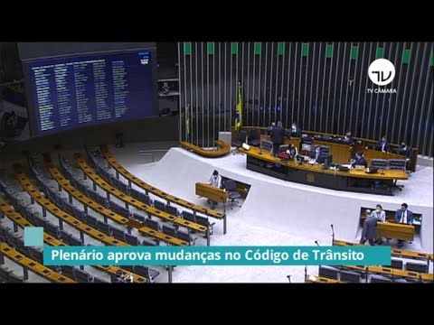 Plenário aprova texto-base que altera código de trânsito - 23/06/20