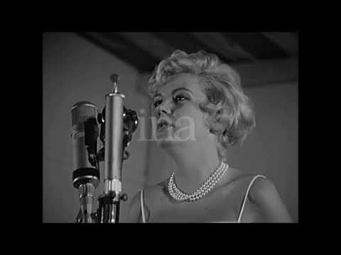 Helen Merrill - The thrill is gone (live)