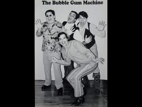 **The Bubble Gum Machine**   Simple Simon Says by the 1910 Fruit Gum Company