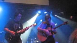 Spock's Beard acoustic song