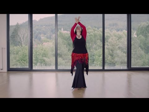Lekce orientálního tance pro začátečníky online