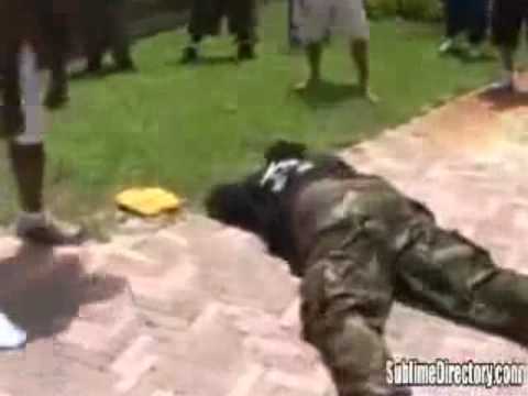 KIMBO SLICE VS BOUNCER.wmv