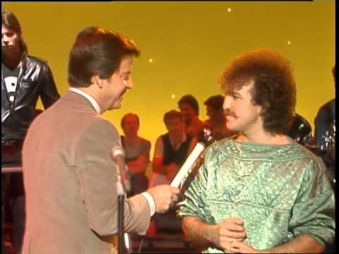 Dick Clark Interviews Matthew Wilder on American Bandstand 1984
