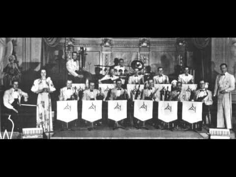 Arne Hülphers - (1/3) Wir geh´n so leicht am großen Glück vorbei (1941)