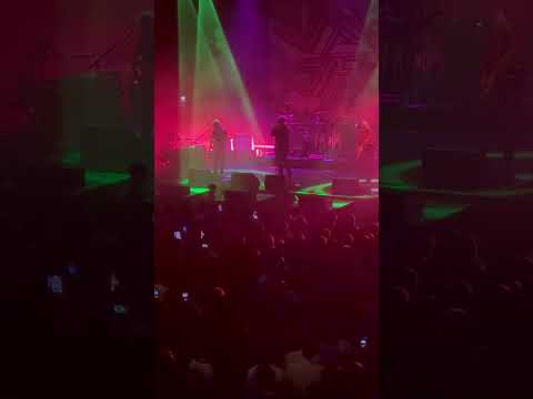 The Voidz - Flexorcist, concerto Londra Troxy 8 marzo #troxy #londonlivemusic #thevoidz @thevoidz_