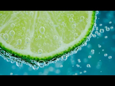 What’s the Difference Between Club Soda, Seltzer, and Sparkling Water?