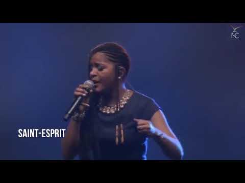 Saint Esprit, je m'attends à toi / J'ai tant besoin de toi (Hillsong-Desperate for you) - Esther Do