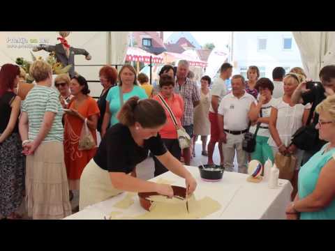 Priprava prleške gibanice - Prleška gibanica 2016