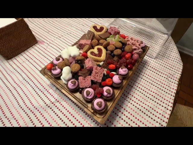 Best Charcuterie Board with Lid for Easy Transport - alternate angle