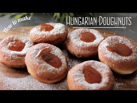 Hungarian Doughnuts with Apricot Jam (Szalagos fánk baracklekvárral)
