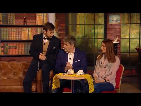 Scénka z reštaurácie v Neskoro Večer