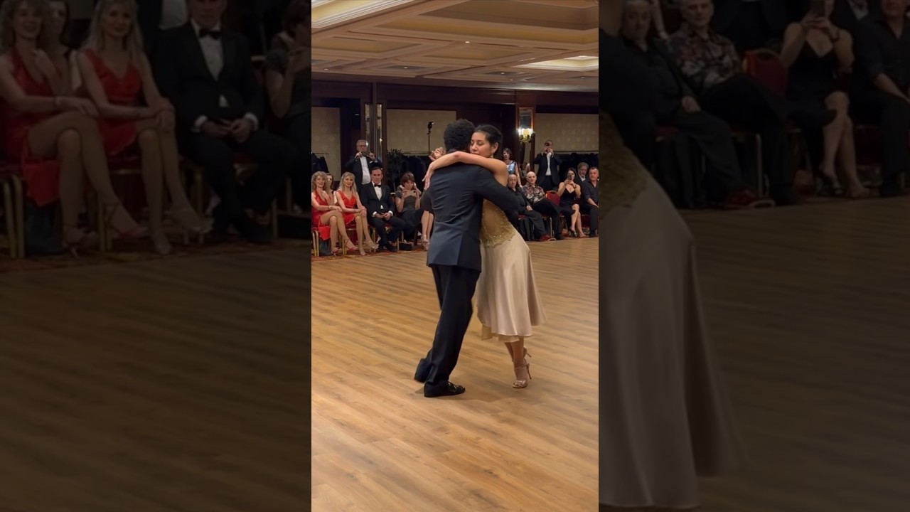 A good rhythmical start with Julio Alvarez & Silvina Tse