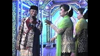 Download lagu TERSANJUNG || Pentas Seni Tradisional Karawitan RUKUN KARYA Tayub Madura. Santun dan Penuh Makna. mp3 Download lagu TERSANJUNG || Pentas Seni Tradisional Karawitan RUKUN KARYA Tayub Madura. Santun dan Penuh Makna. mp3
