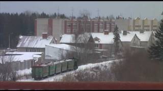 preview picture of video 'Russian narrow gauge railway in Kirovo-Chepeck / Каринская УЖД'