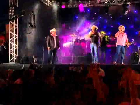 Vone e Wanderley part Juliano Cesar - Coração da Patria