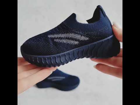 Літні кросівки сітка для хлопчика дуже легкі гнучка підошва Розміри: 20,21 - фото 1 - id-p2188144192