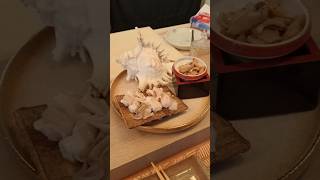 オニサザエの刺身!　バーンセーンの『バーン・ウニ』にて。