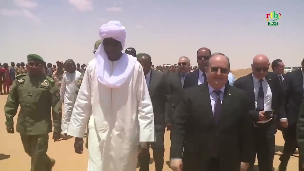 Actualités AES/Niger: le 1er ministre Ali M. L Zeine au lancement du puits pétrolier Kafra Sud-Est 1