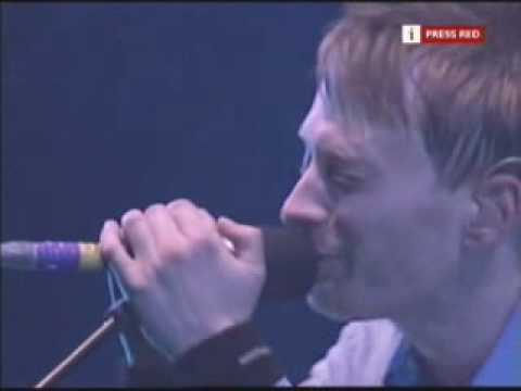 Radiohead - Idioteque [Glastonbury 2003]
