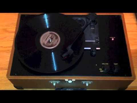 How'Dja Like To Love Me? by Horace Heidt and his Brigadiers (1938)