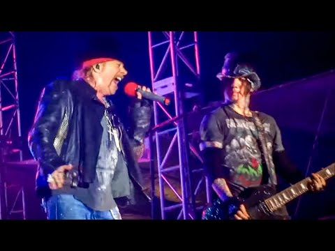 Guns N' Roses - This I Love - Live in Istanbul Turkey July 2012 HD